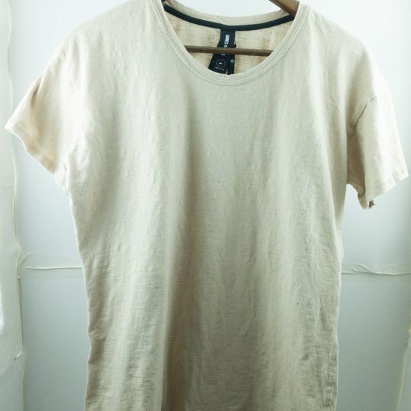 Agnes & Dora Favorite Tee Frappe - Picture 2 of 4